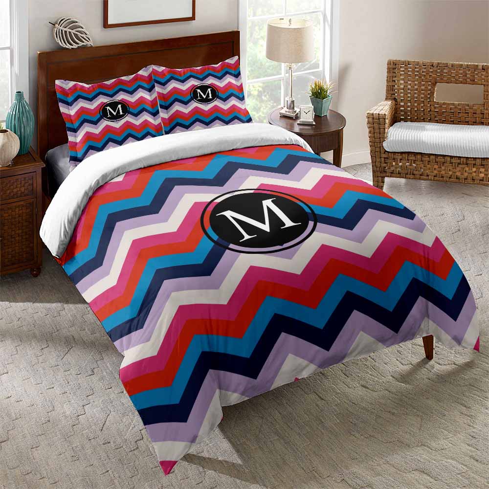 Monogram M duvet covet set